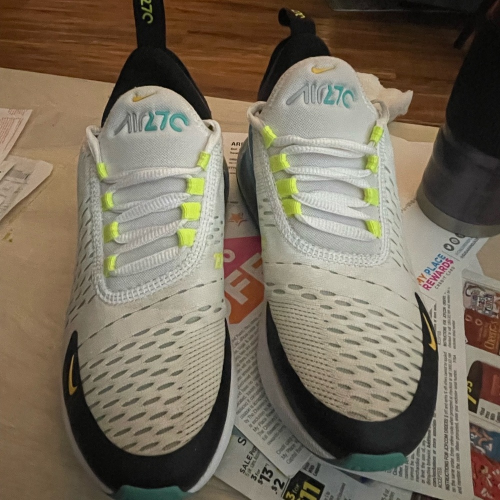 Kids Nike Air 270